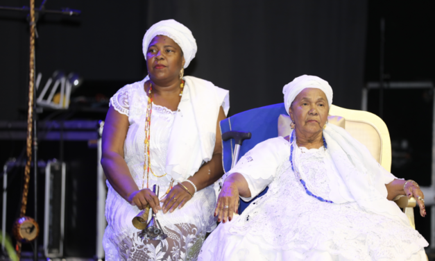 UEFS concede título de Doutora Honoris Causa à líder religiosa Mãe Maria Pequena de Ogum