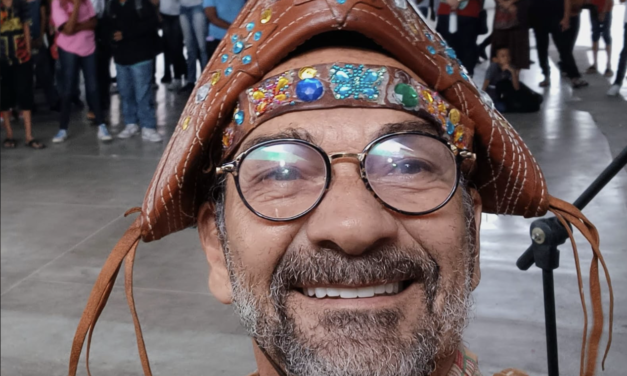 O acorde da tradição: Roberval Barreto celebra a essência nordestina com “São João do Milho”
